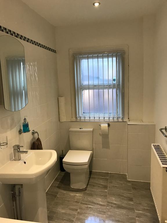 No 5 - Large 1 Bed Near Sefton Park And Lark Lane Lejlighed Liverpool Eksteriør billede
